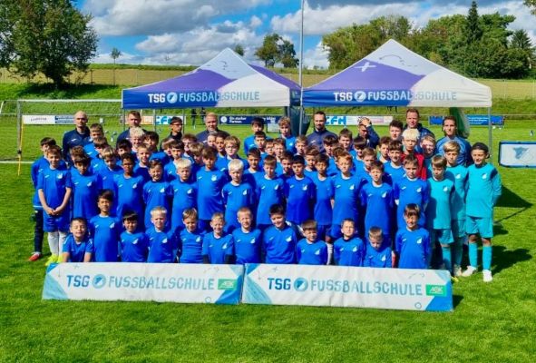 2025-09-11_bis_13_TSG-Trainingscamp